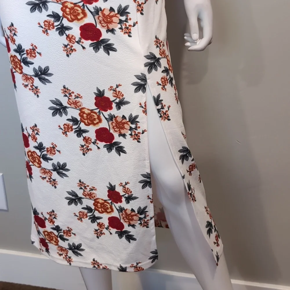 SHEIN White And Red Floral Square Neck Short Sleeve Slit Front Midi Dress XXL